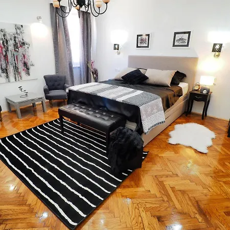 Deluxe Zoya Centar Apartment Pula Room photo