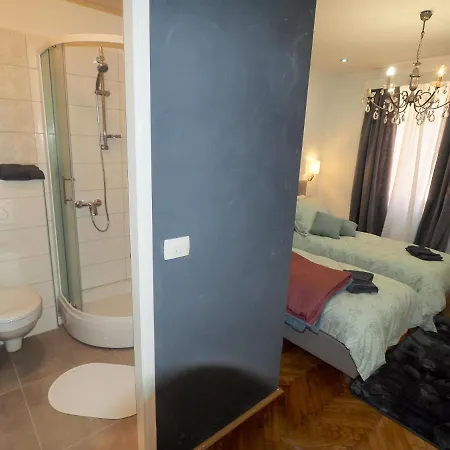Deluxe Zoya Centar Apartment Pula Room photo